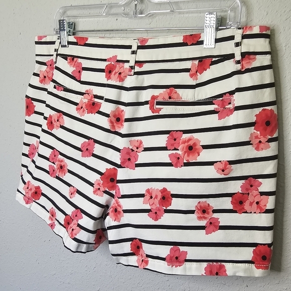 Elle Striped Floral Chino Walking Shorts‎ Women Pink Black White Size 12 - Picture 7 of 14